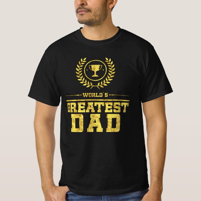 Camiseta O maior PAI Dourado Troféu Padre do Mundo Ideia Do (Frente)