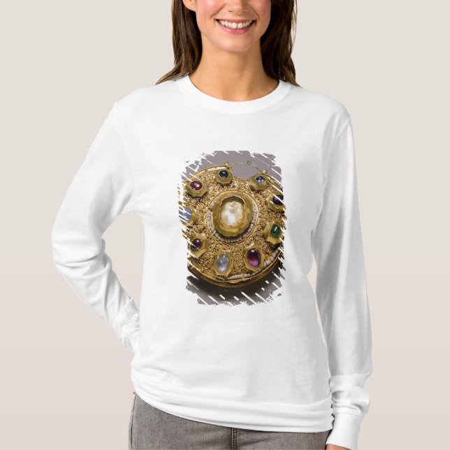 Camiseta O medalhão de Kolt, ouro ajustou-se com pérolas e (Frente)