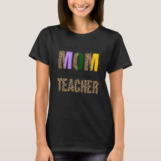 Camiseta O melhor tipo de mãe levanta D de professor