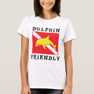 Camiseta O mergulhador amigável do golfinho embandeira par