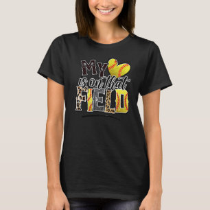Camiseta O Meu Coração Está Naquele Campo De Futebol Do Dia