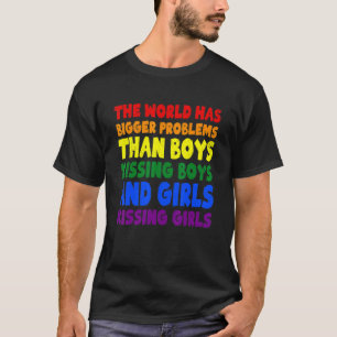 Camiseta O Mundo Tem Problemas Maiores Rapazes Beijando Men