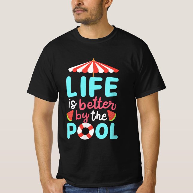 Camiseta O Nadador De Vida É Melhor Pela Piscina (Frente)