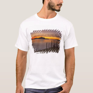 Camiseta O nascer do sol sobre a Isla Danzante no Golfo de 