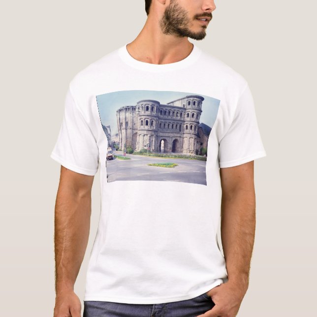 Camiseta O negro de Porta, século IV (Frente)
