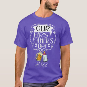 Camiseta O nosso primeiro Dia de os pais que corresponde a