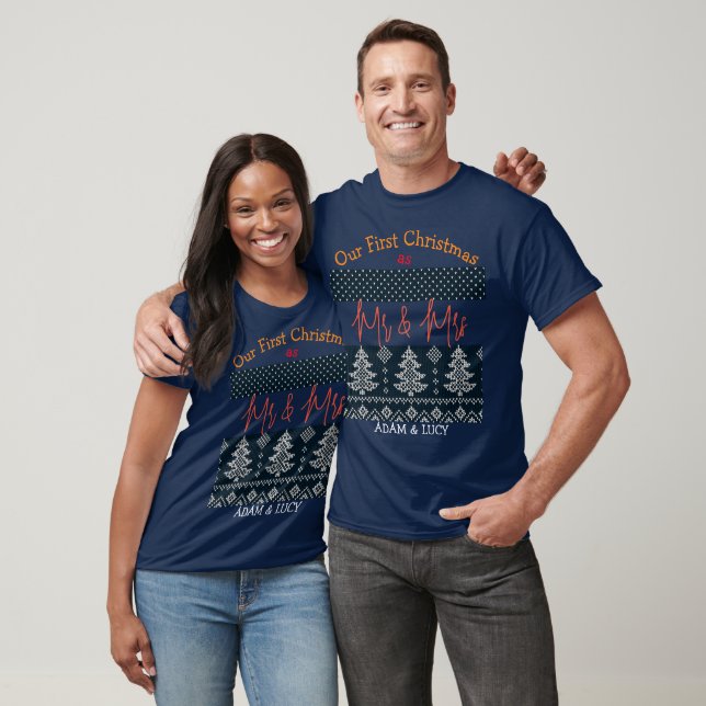Camiseta O nosso primeiro Natal, Sr. e Sra. /Casal novo (Unissex)