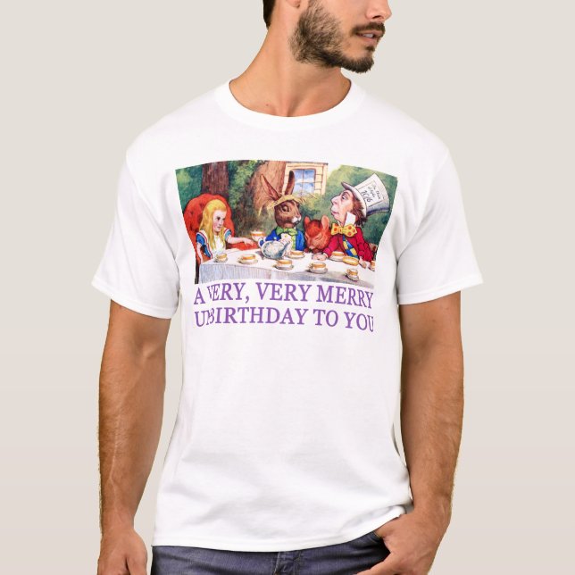 CAMISETA O ÓDIO MAD DESEJA À ALICE UMA FELIZ NO ANIVERSÁRIO (Frente)