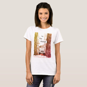Camiseta O ônibus de EEI nas sequóias vermelhas colorized