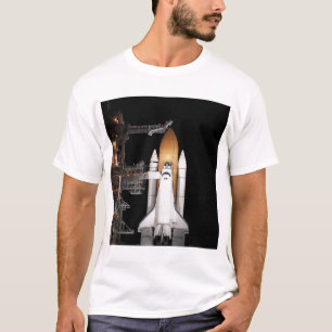 Camiseta O ônibus espacial Atlantis fica pronto