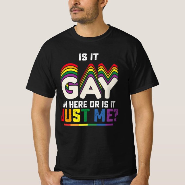Camiseta O Orgulho LGBT É Gay Aqui Ou Sou Só Eu (Frente)