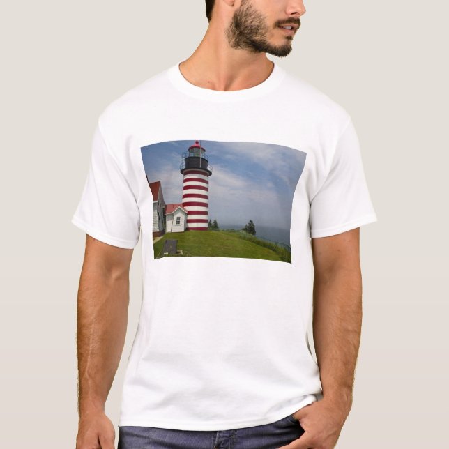 Camiseta O Parque Estadual do Farol West Quoddy Head é o (Frente)