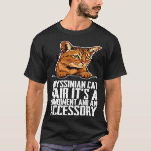 Camiseta o pelo do gato abissínio é um condimento e um aces