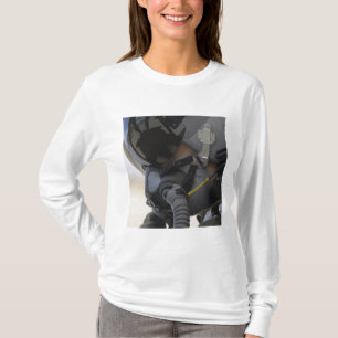 Camiseta O piloto senta-se em seu A-10 raio II