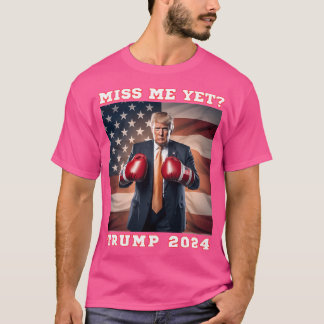 Camiseta O Presidente Donald Trump Sente Mim Ainda Que Engr