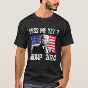 Camiseta O Presidente Donald Trump Sente Mim Ainda Que Engr