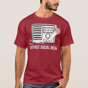 Camiseta O Primeiro Operador de Rádio HAM Engraçado pelas
