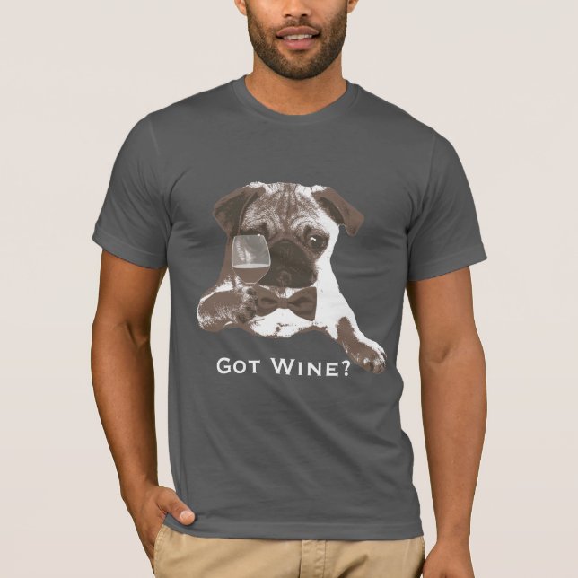 Camiseta O Pug engraçado obteve o t-shirt da obscuridade do (Frente)