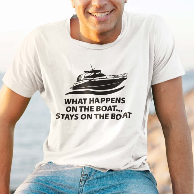 Camiseta O Que Acontece No Barco... Fica No Barco (Criador carregado)