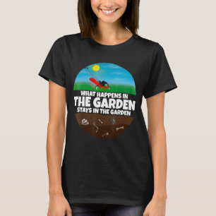 Camiseta O que acontece no Jardim I Gardener molhando machi