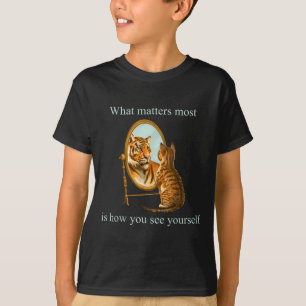 Camiseta O Que Mais Importa é Como Você Se Vê Roupas