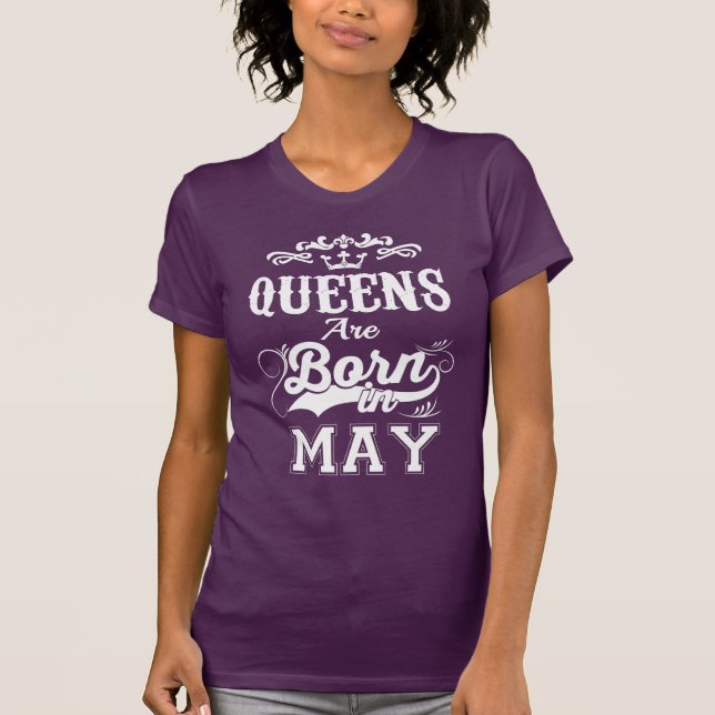 Camiseta O Queens é em maio mulher nascida do aniversário (Frente)