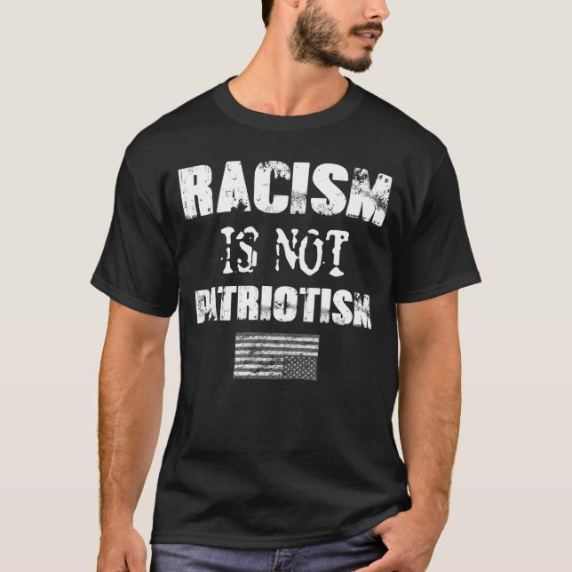 Camiseta O Racismo Não É Patriotismo (Frente)