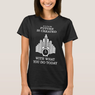 Camiseta O Relógio De Alarmes É Criado Com O Que Você