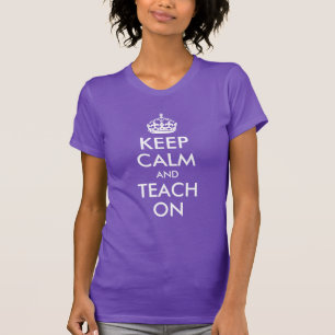 Camiseta O roxo e o branco mantêm a calma e ensinam-na