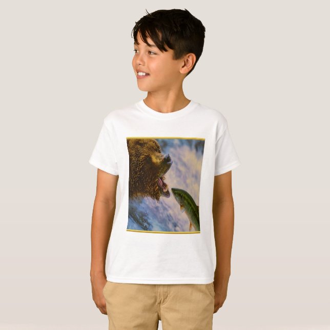Camiseta O salto salmon da truta prateada em ursos de urso (Frente Completa)