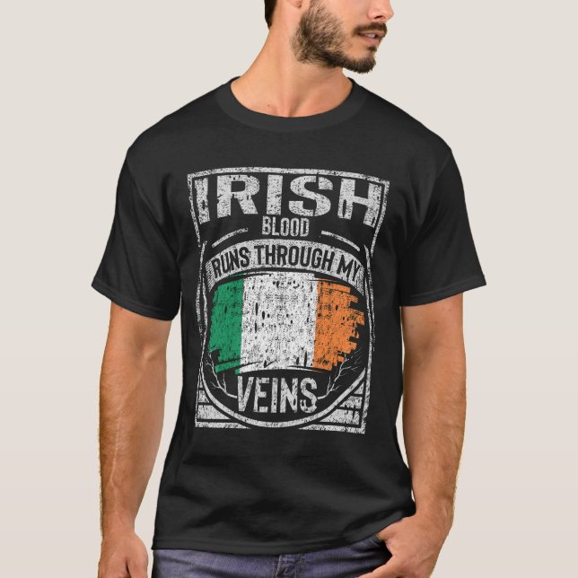 Camiseta O Sangue Irlandês Atravessa Minhas Veias (Frente)