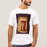 O santuário dourado do reino novo de Tutankhamun