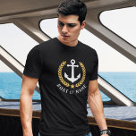 Camiseta O seu barco ou nome Ancora o estilo Dourado Laurel<br><div class="desc">Uma Ancoragem de barco náutico,  o estilo Dourado Laurel sai e estrela com seu nome personalizado ou nome de barco em uma camisa preta.</div>