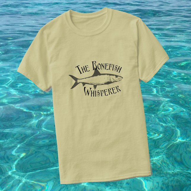 Camiseta O Sussuro de Bona - Pesca de Apartamentos (Criador carregado)