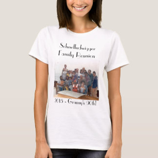 Camiseta O T das mulheres da reunião de família 2015 de