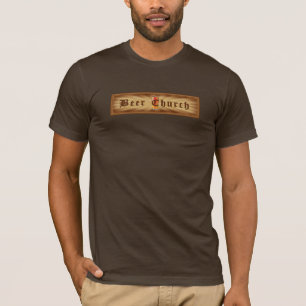 Camiseta O T dos homens da igreja da cerveja