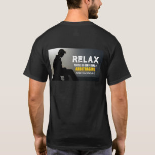 Camiseta O t-shirt ARBITRAGING RELAXA o ur nas boas mãos