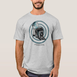 Camiseta O t-shirt básico dos homens