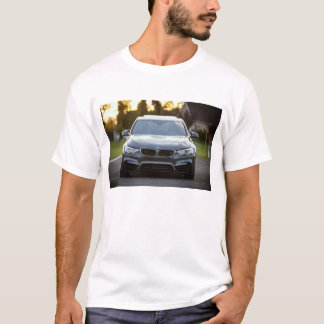 Camiseta O t-shirt básico dos homens do CARRO de ESPORTES