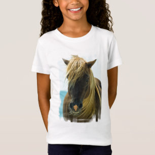 Camiseta O t-shirt da menina do mustang