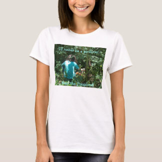 Camiseta O t-shirt da mulher/a jardinagem