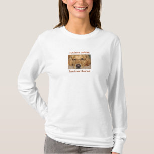 Camiseta - O t-shirt da mulher - ouros ensolarados da luz