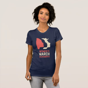 Camiseta O t-shirt das mulheres cabidas Sacramento do març