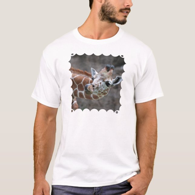 Camiseta O t-shirt dos homens da língua do girafa (Frente)