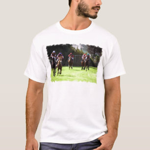 Camiseta O t-shirt dos homens do campo da corrida de