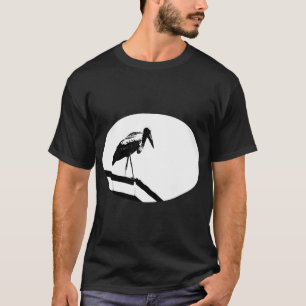 Camiseta O t-shirt escuro básico dos homens