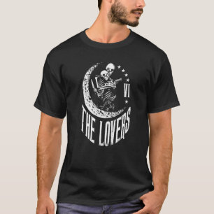 Camiseta O Tarot Carta Esqueleto Lua Crescente Fora da Lei