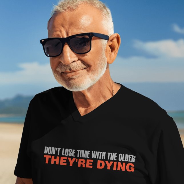 Camiseta O tempo está a picar: Tee da Verdade Negrito (Criador carregado)