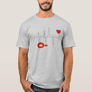 Camiseta O- Tipo de sangue Funky parte superior da