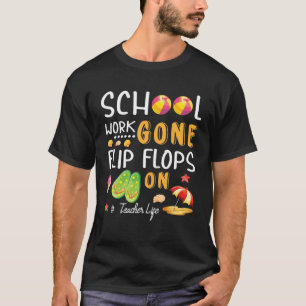 Camiseta O Trabalho Escolar Deslocou-Se A Chinelos Na Class